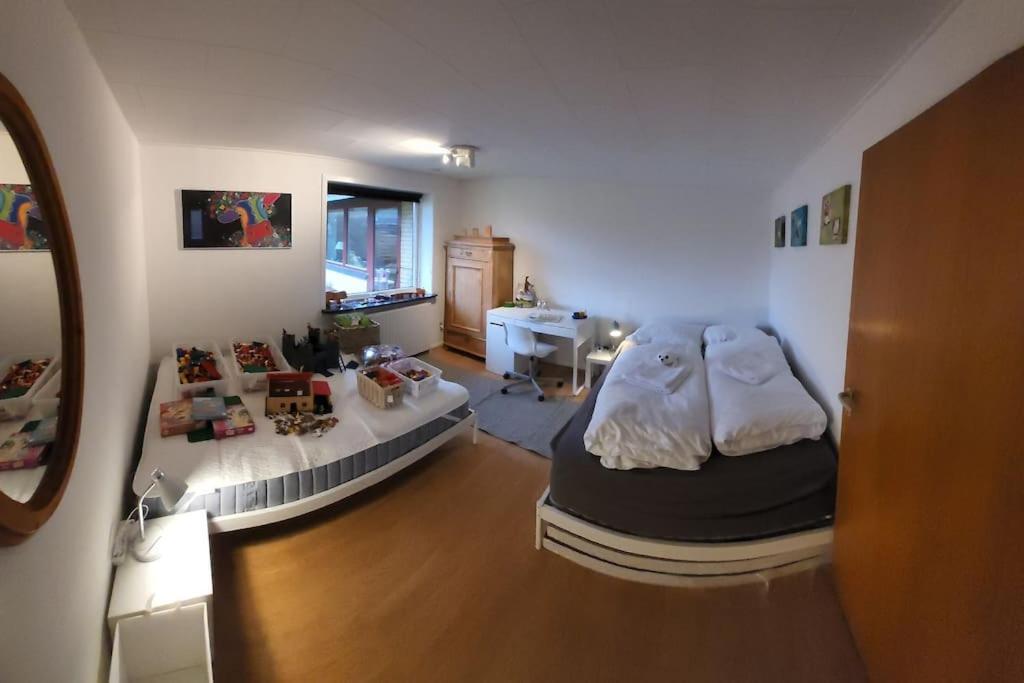 Family Friendly Apt B, 900M To Lego House, Parking, Legoland, Lalandia Биллунн Экстерьер фото