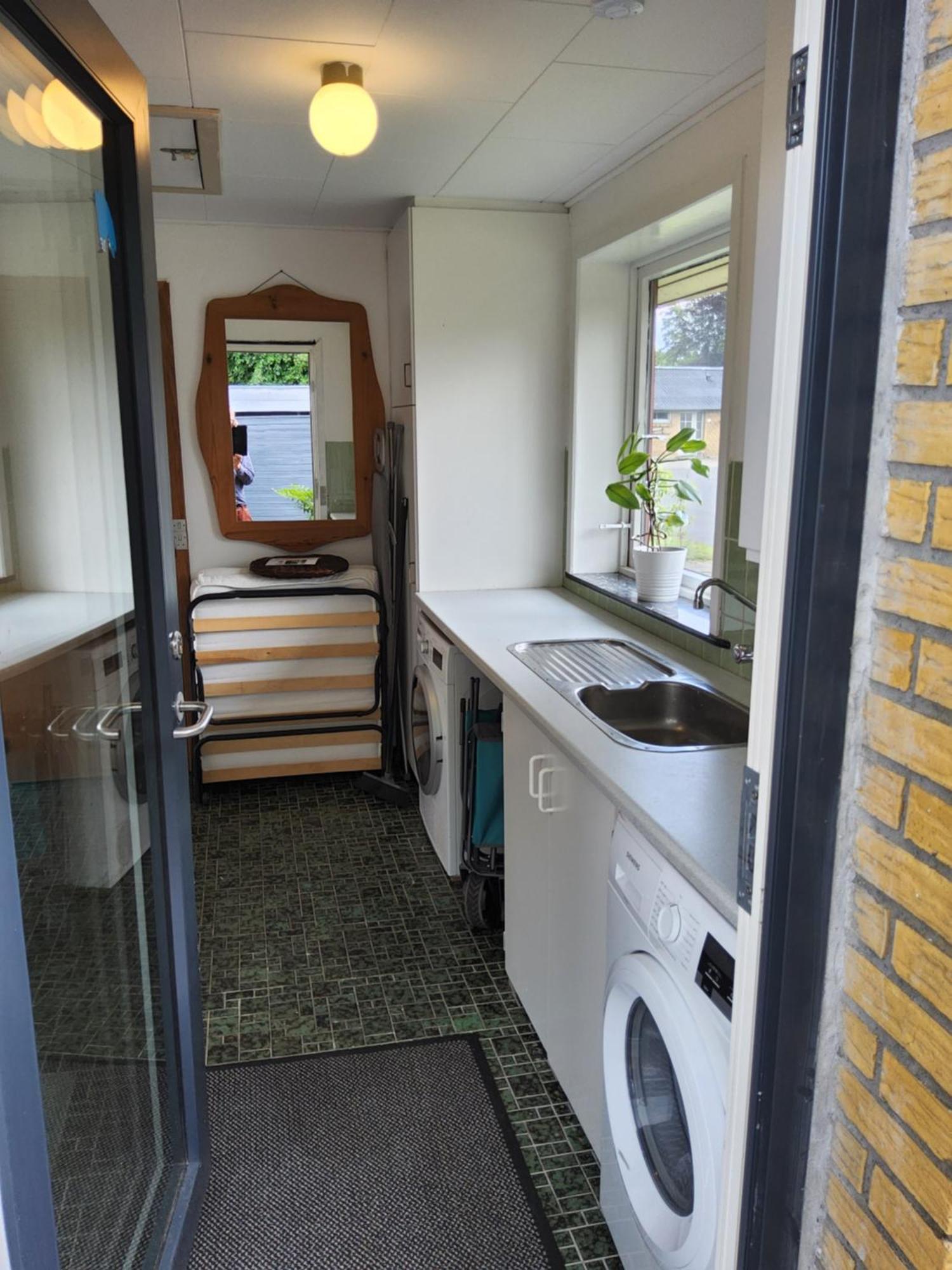 Family Friendly Apt B, 900M To Lego House, Parking, Legoland, Lalandia Биллунн Экстерьер фото